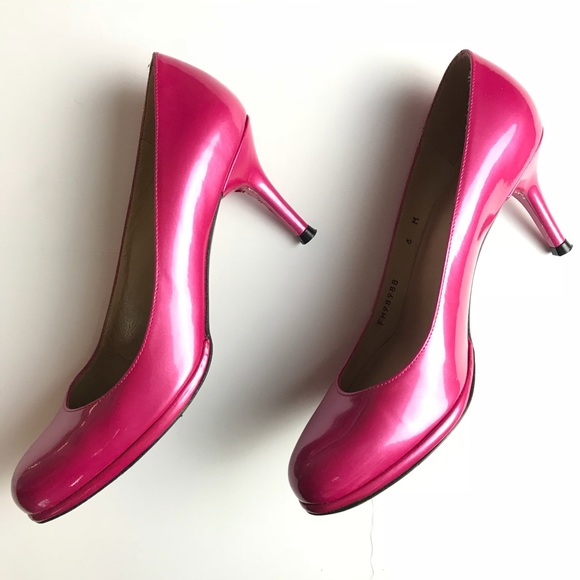 Stuart Weitzman Patent Leather Heel - Picture 2 of 6